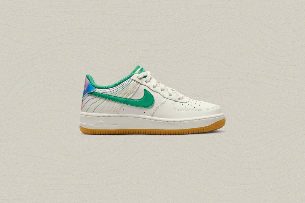Air Force 1 GS Heel Stich Sail Stadium Green Med Soft Pink