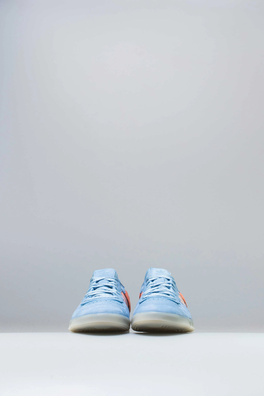 Oyster Holdings Handball Top Mens Shoes Ash Blue Chalk Coral Chalk White