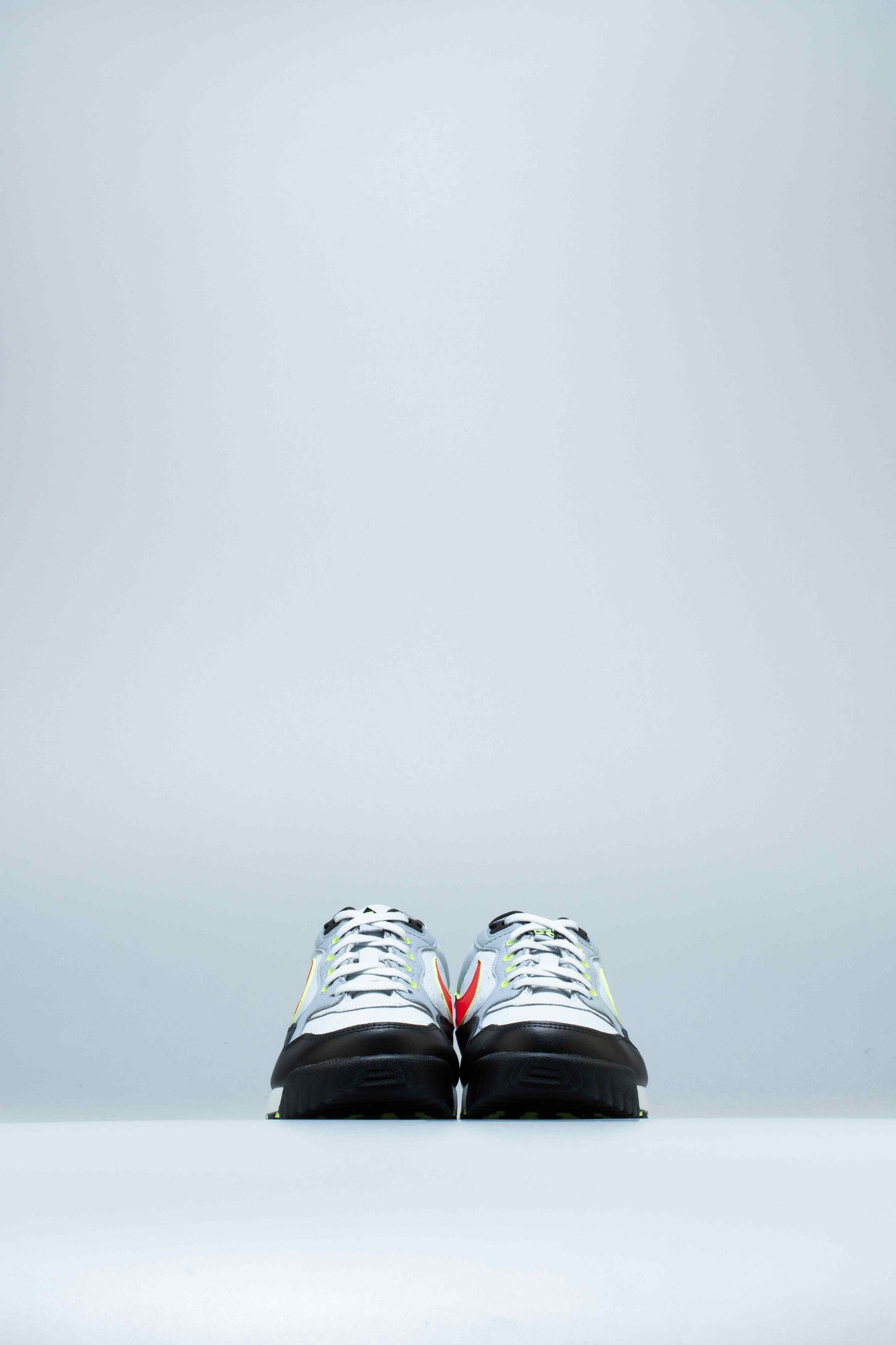 Air Wildwood ACG Mens Running Shoe Platinum Comet Red