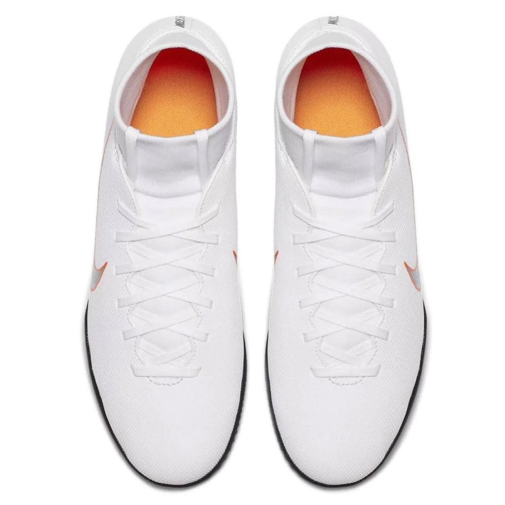 Nike Superflyx 6 Club IC White Gr