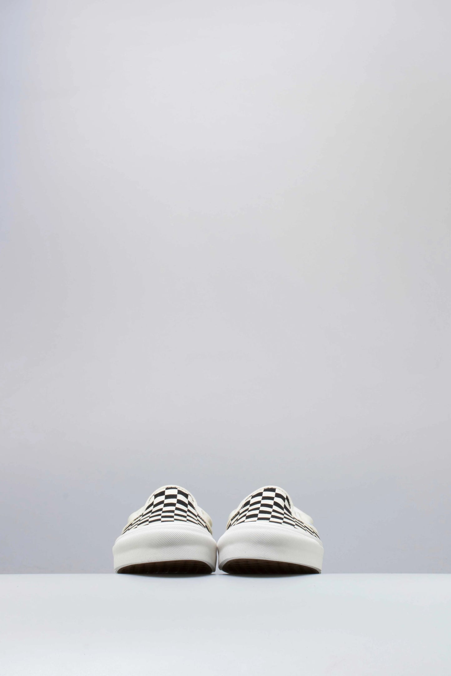 OG Classic Slip On LX Mens White Black