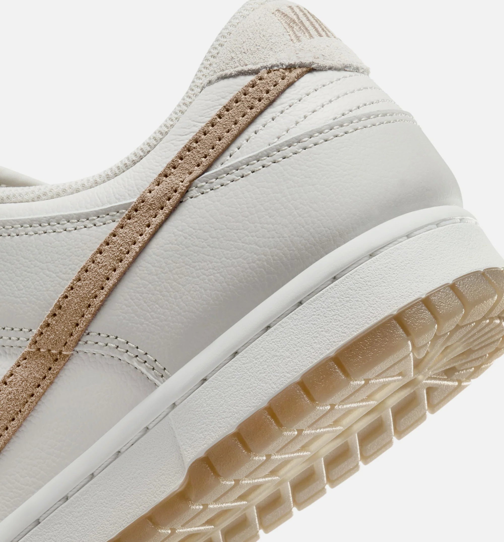 Dunk Low Retro SE Phantom Khaki Mens Lifestyle Shoe Phantom Light Bone Summit White Khaki