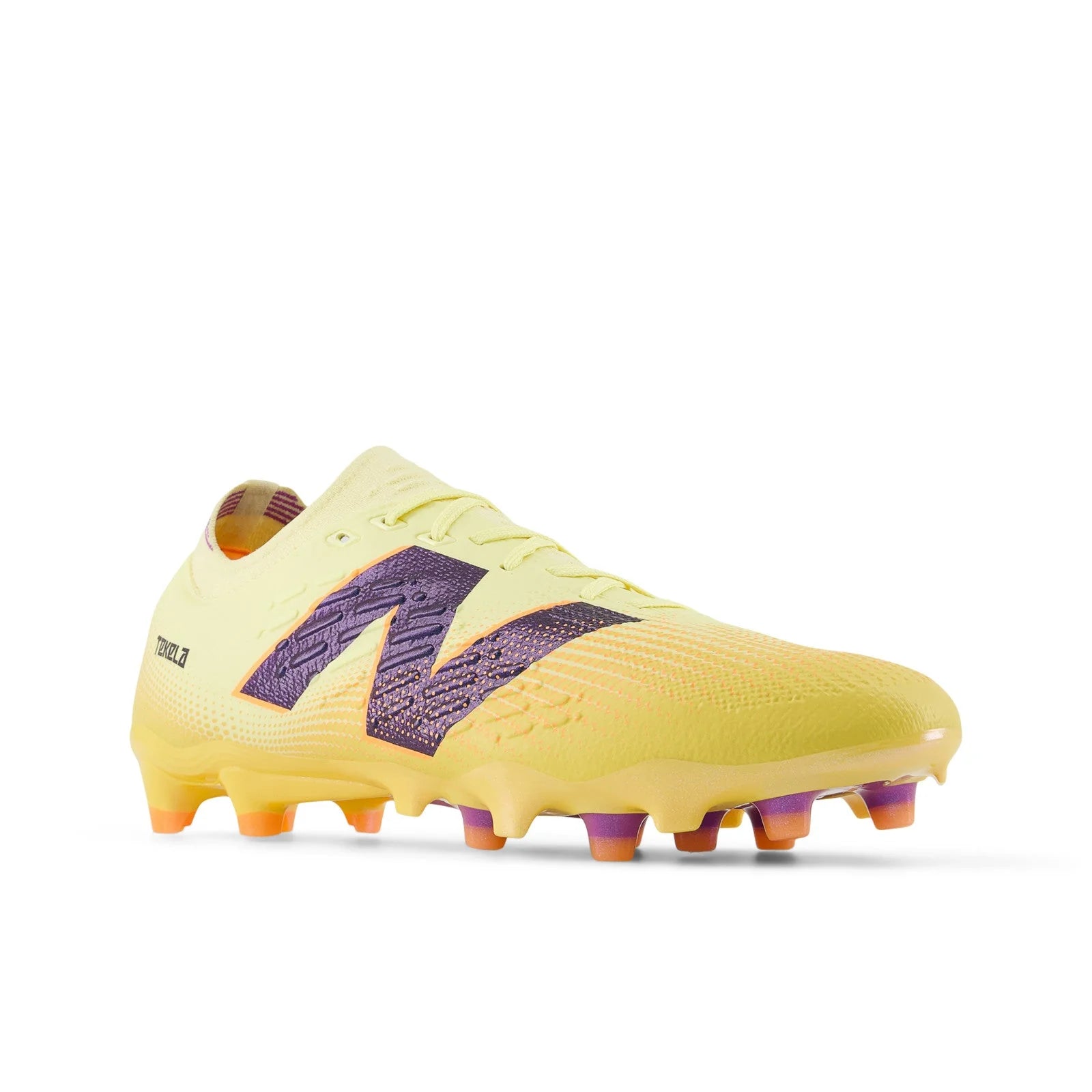 New Balance Tekela Pro Low Firm Ground V4 Parchment