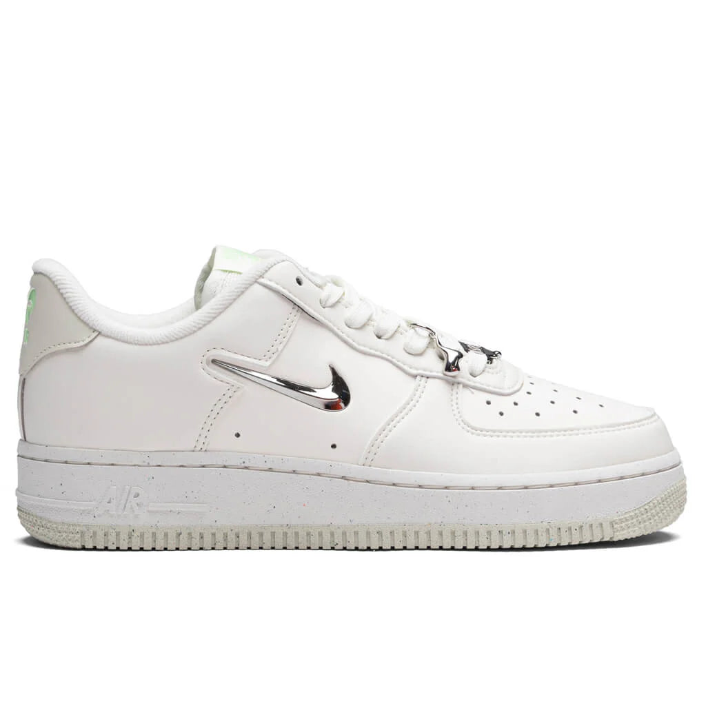 Womens Air Force 1 07 Next Nature SE Sail Vapor Green Sea Glass