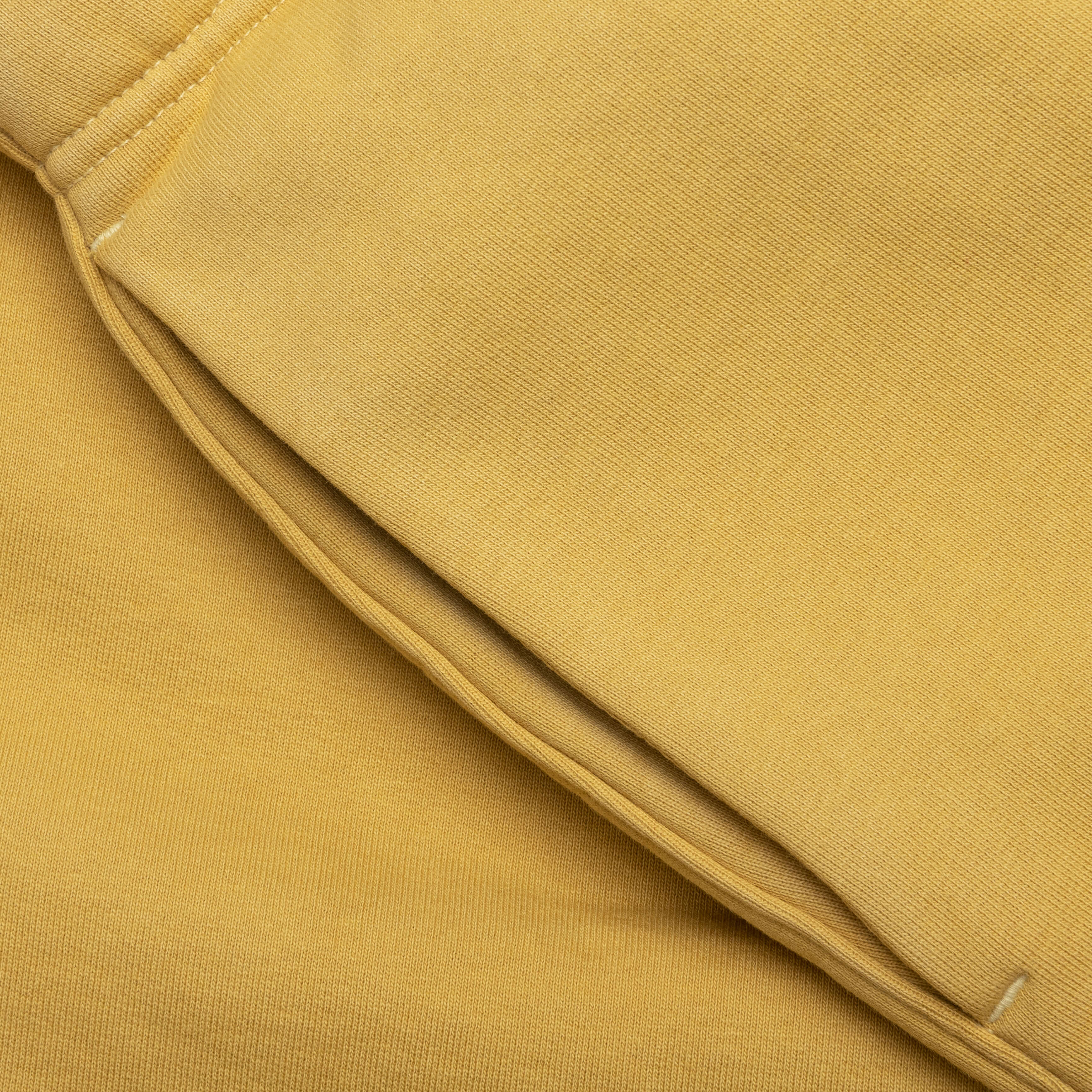 Heavy Fleece Soccer Short Amber