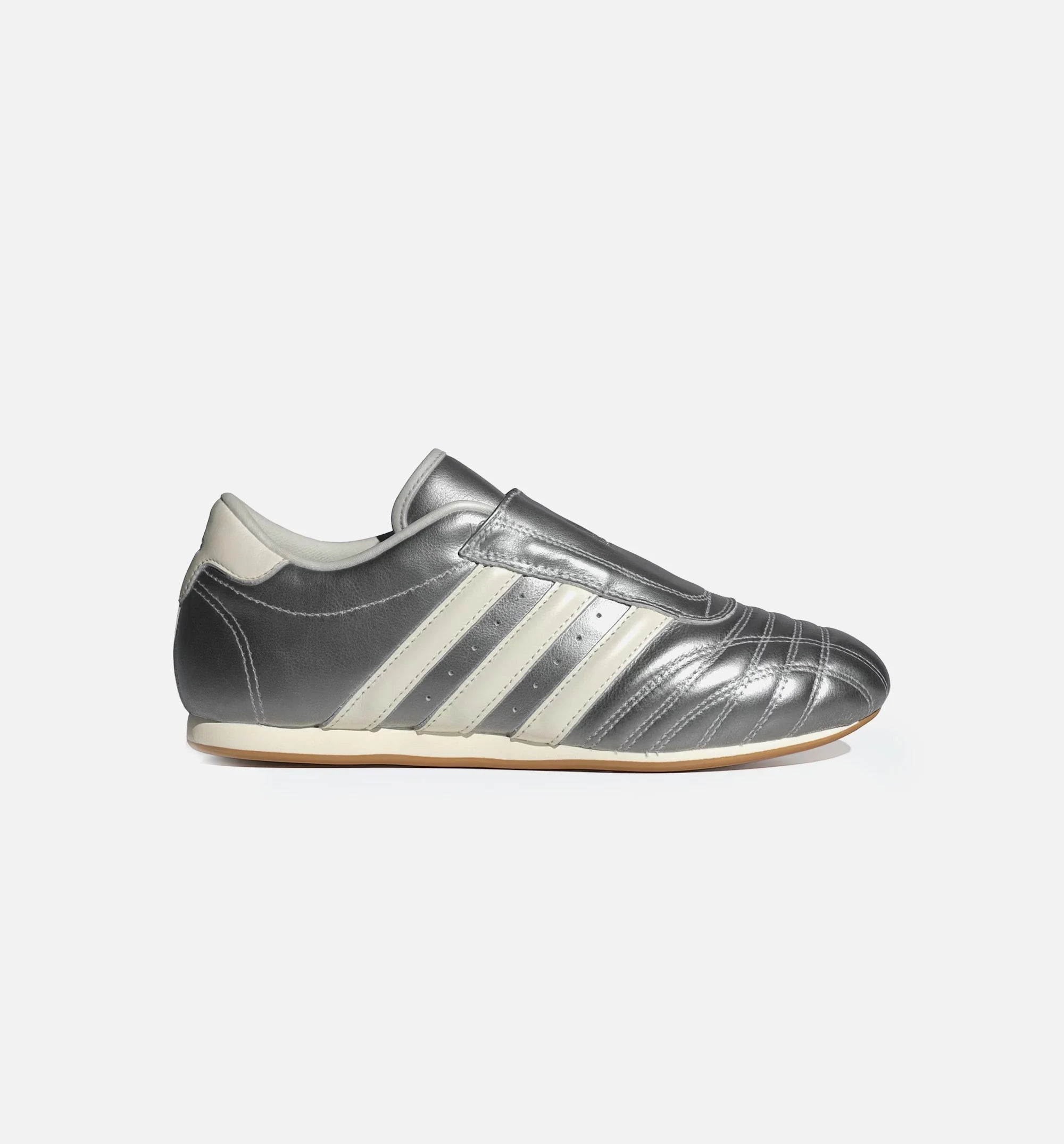 Taekwondo Womens Lifestyle Shoe Silver Metallic Off White Gum