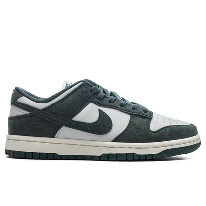 Womens Dunk Low Photon Dust Vintage Green Sail