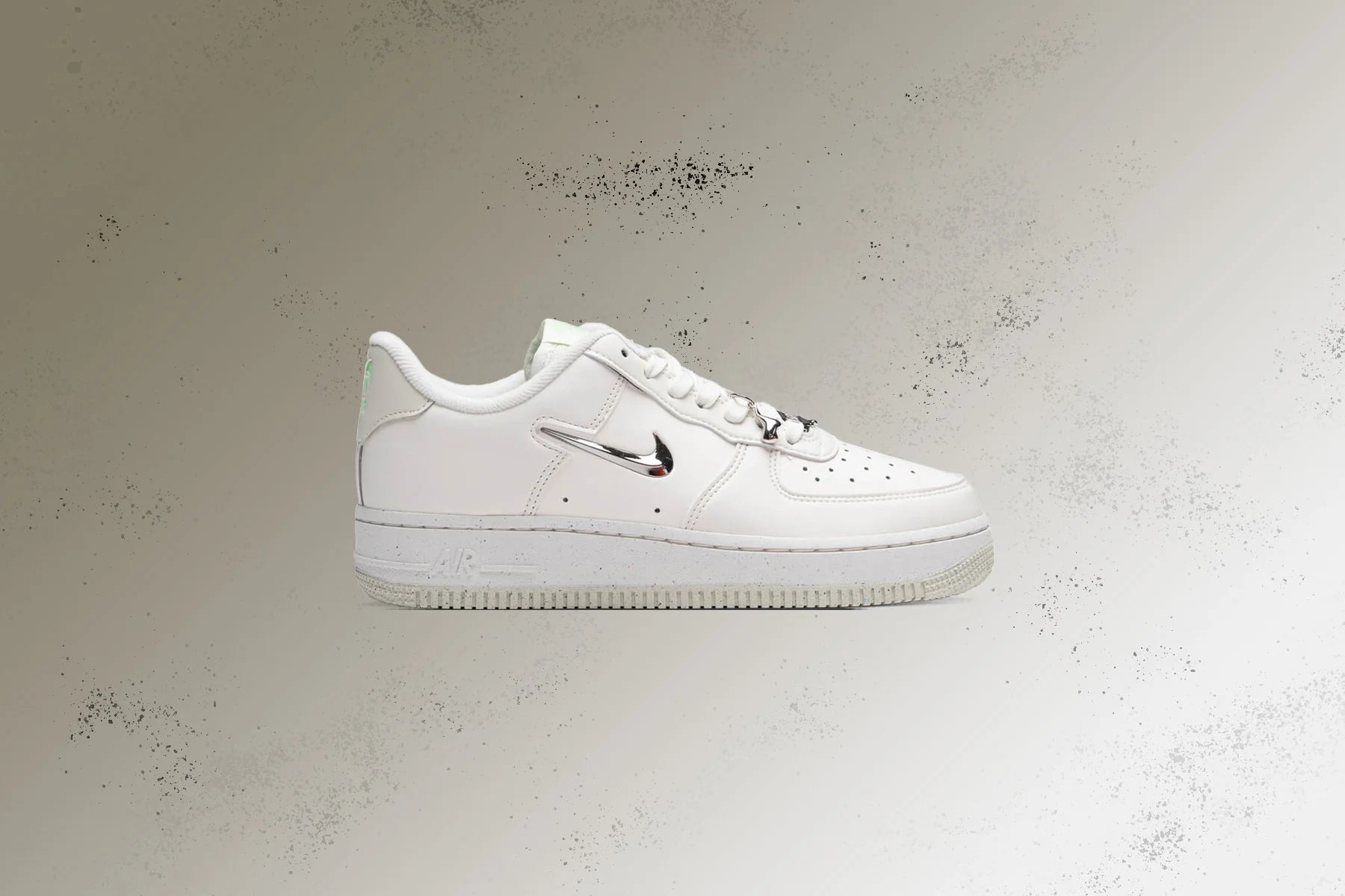 Womens Air Force 1 07 Next Nature SE Sail Vapor Green Sea Glass
