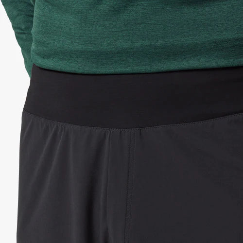 Mens On 5 Lightweight Shorts