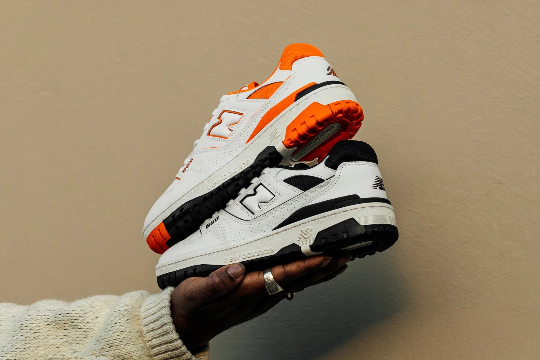 550 White Midnight