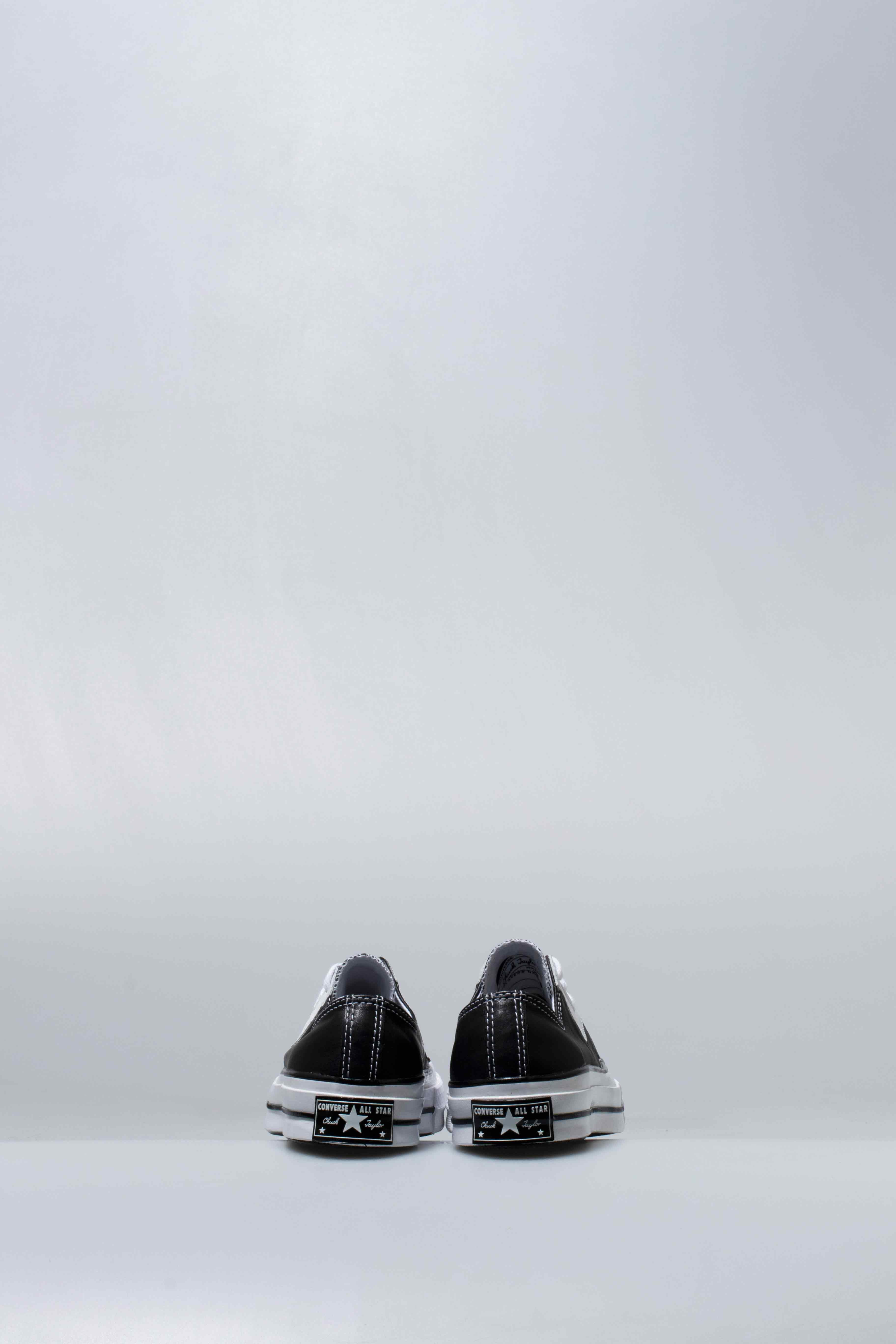 Chuck 70 Mission Ox Womens Lifestyle Shoe Black White