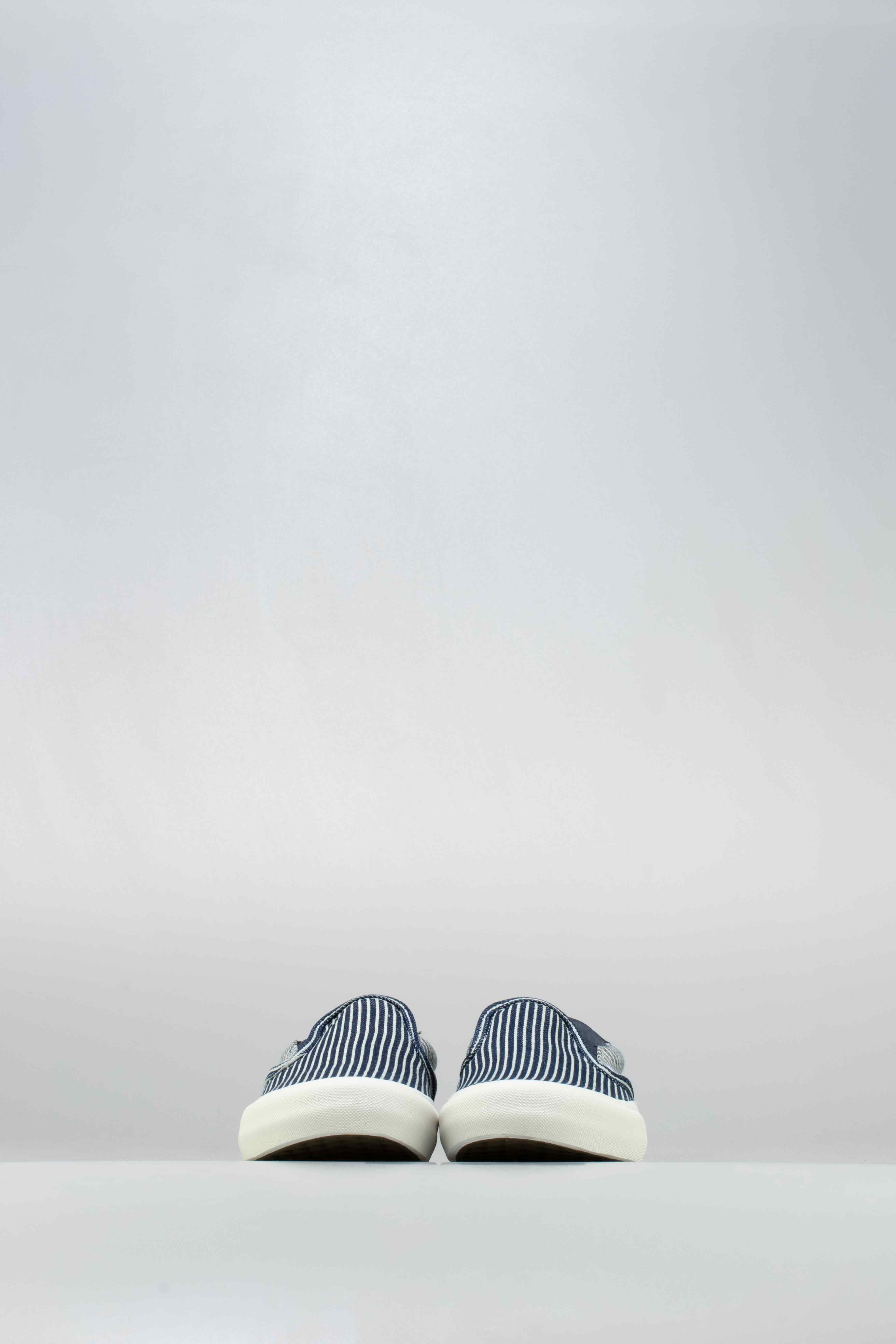 Vlt LX Slip On Mens Skateboarding Shoe Blue