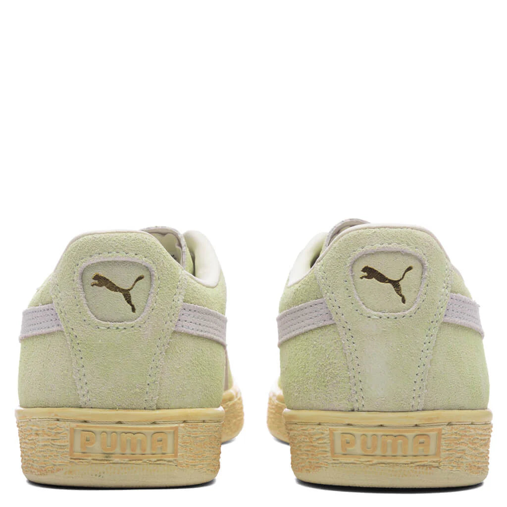 Suede Faded Green
