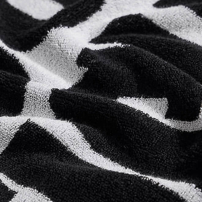 Logo Bath Towel Black