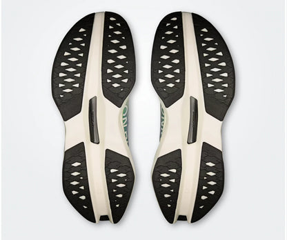 Mens On Cloudboom Max Clearance