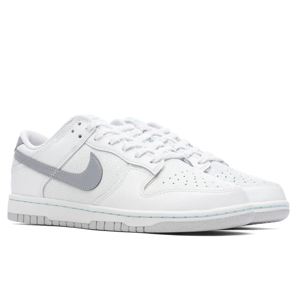 Dunk Low Retro SE Glacier Ice Metallic Silver Summit White