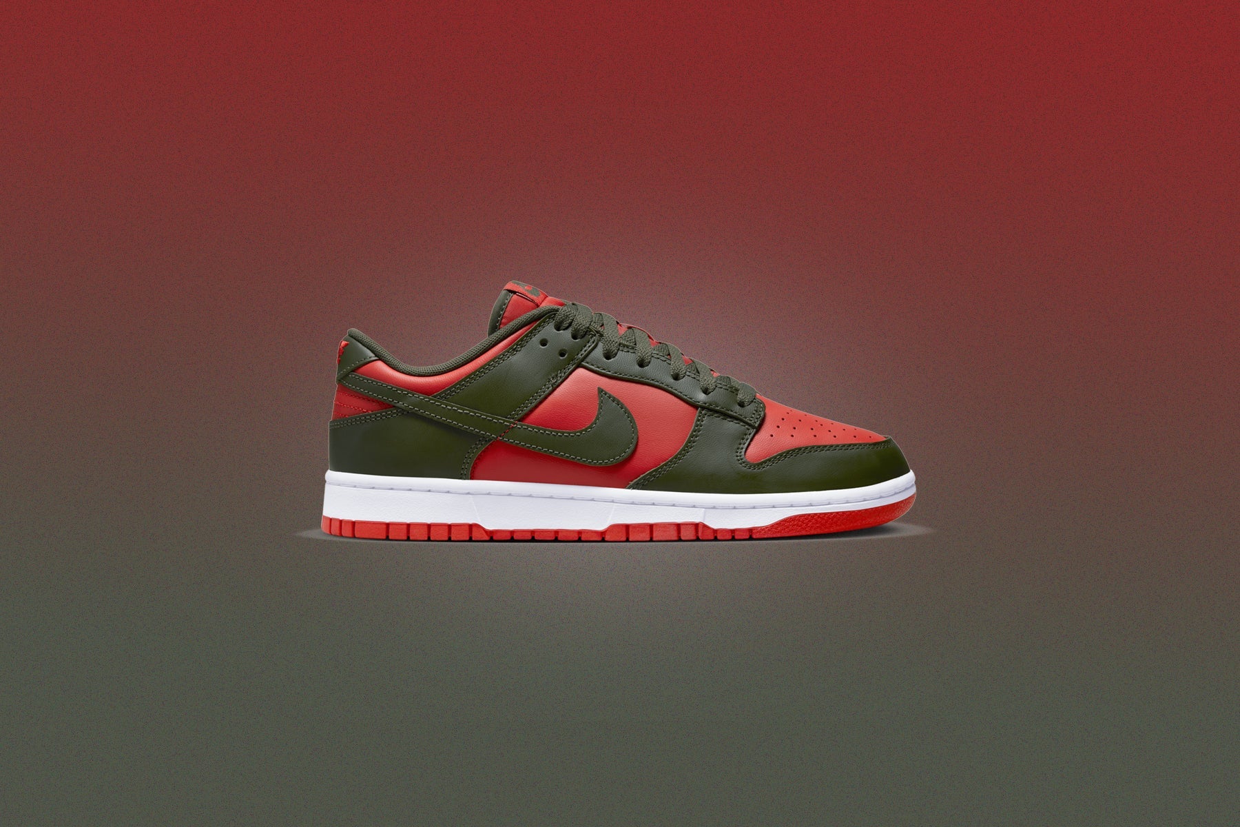 Dunk Low Retro Mystic Red Cargo Khaki White