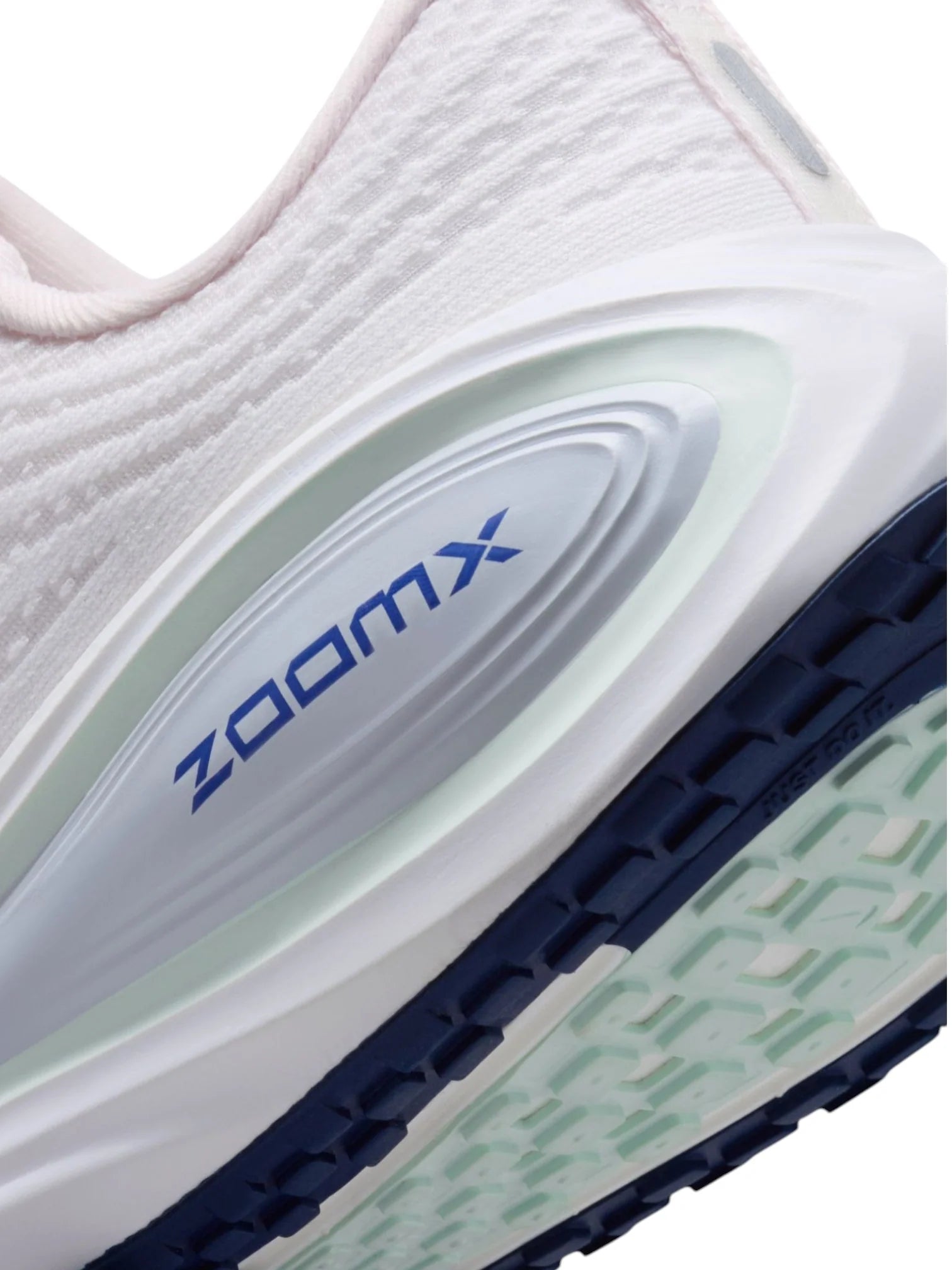 Nike Air Zoom Vomero Plus Womens Shoes