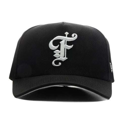 FEATURE x New Era 59FORTY Curved A Frame Old English F Black
