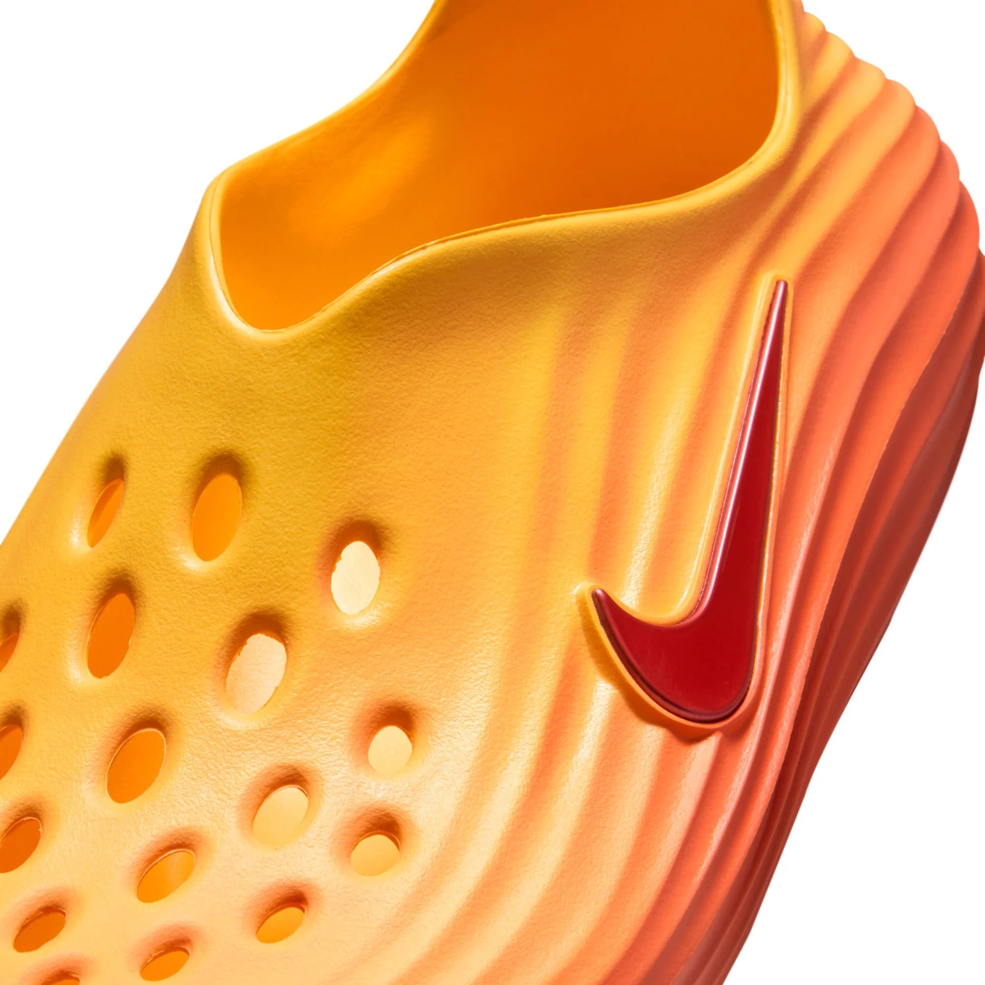 NIKE REACTX REJUVEN8 TOPAZ GOLD