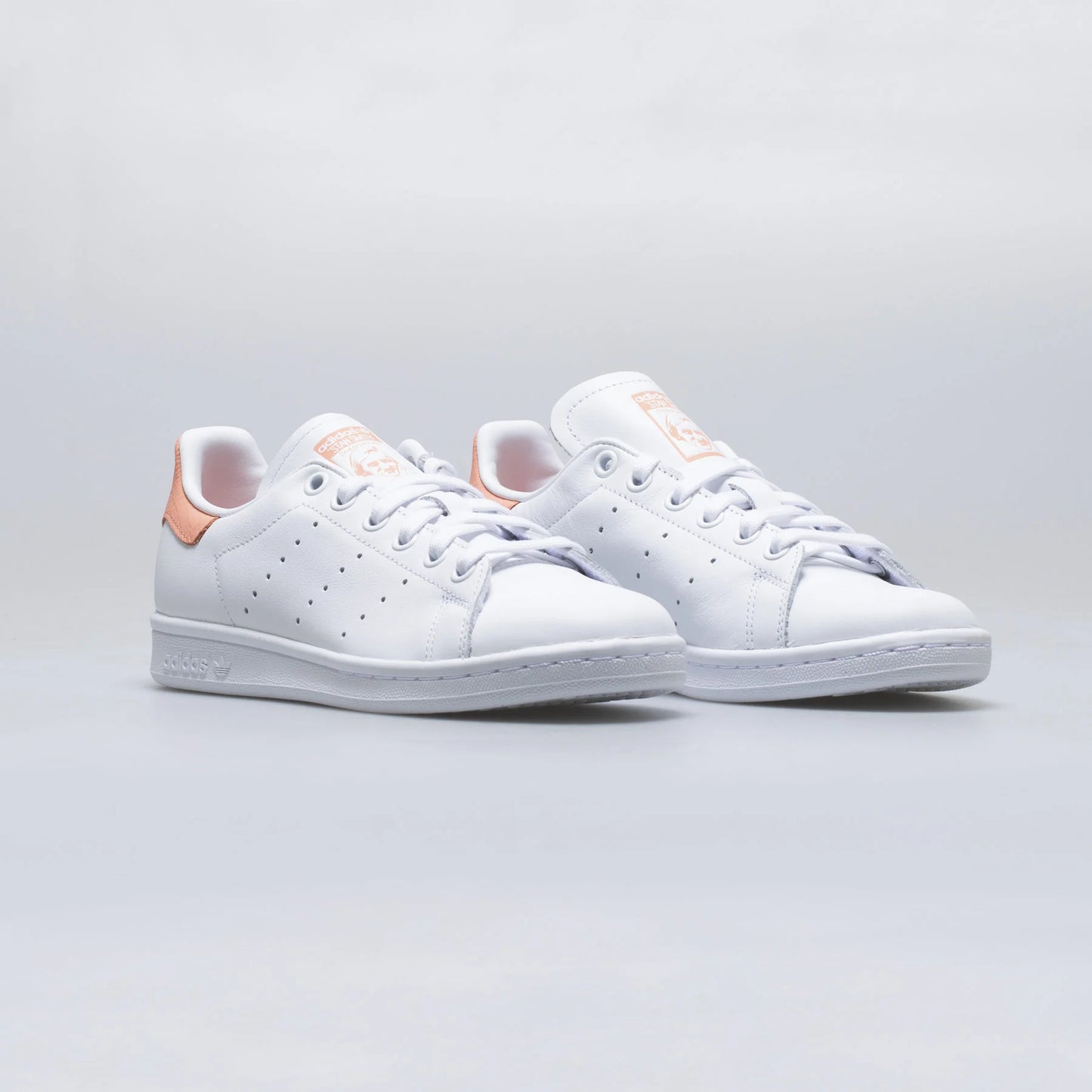 Stan Smith Womens Lifestyle Shoe White Coral