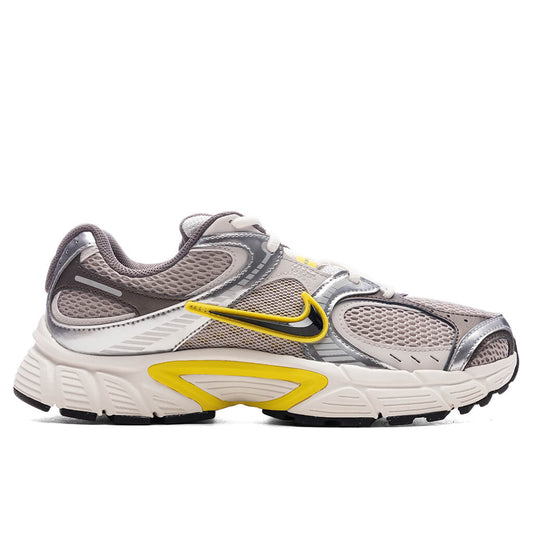 V5 RNR College Grey Black Lightening Vast Grey