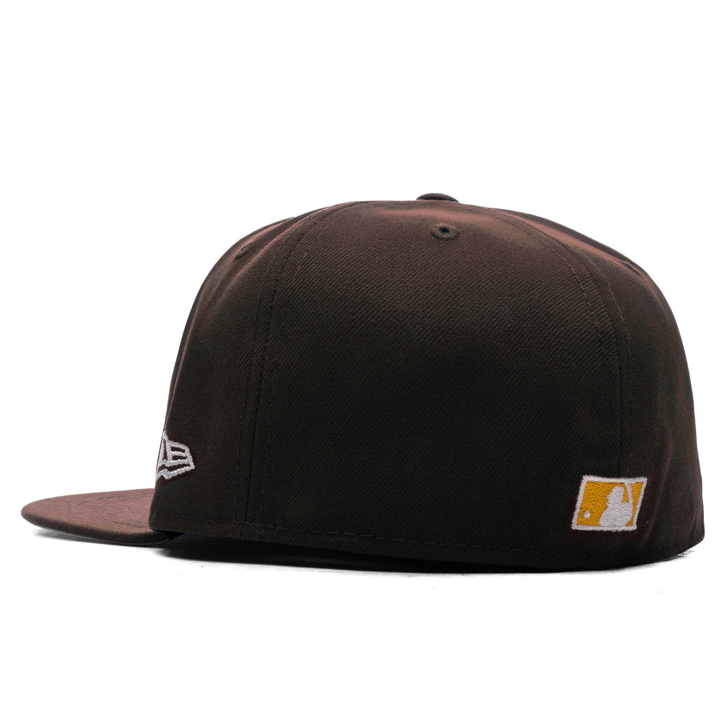 FEATURE x New Era 59FIFTY Fitted SD Padres Cooperstown Walnut Black Cotton Pink