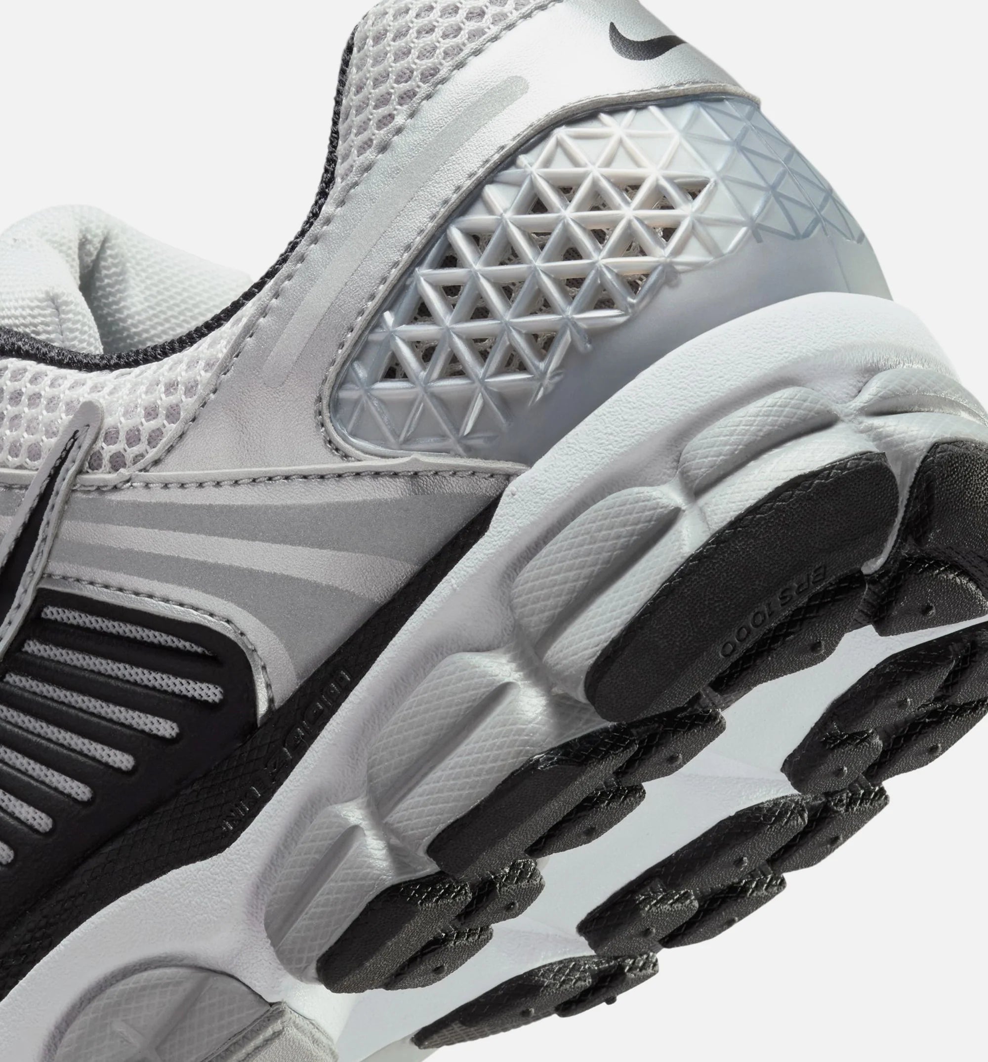 Vomero 5 Metallic Silver Black Mens Lifestyle Shoe Metallic Silver Black Pure Platinum White Pure Platinum