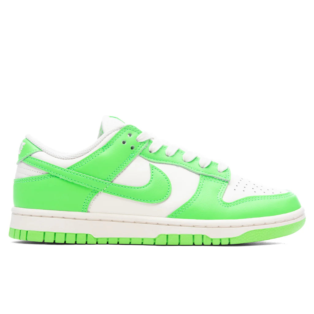 Womens Dunk Low Sail Green Strike