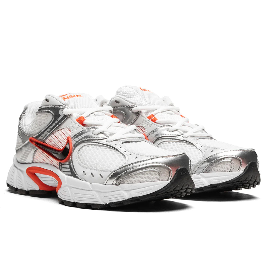 Womens V5 Runner White Black Picante Red Vast Grey
