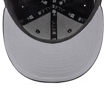Feature x New Era Old English Calabasas Fitted Black Snow Grey