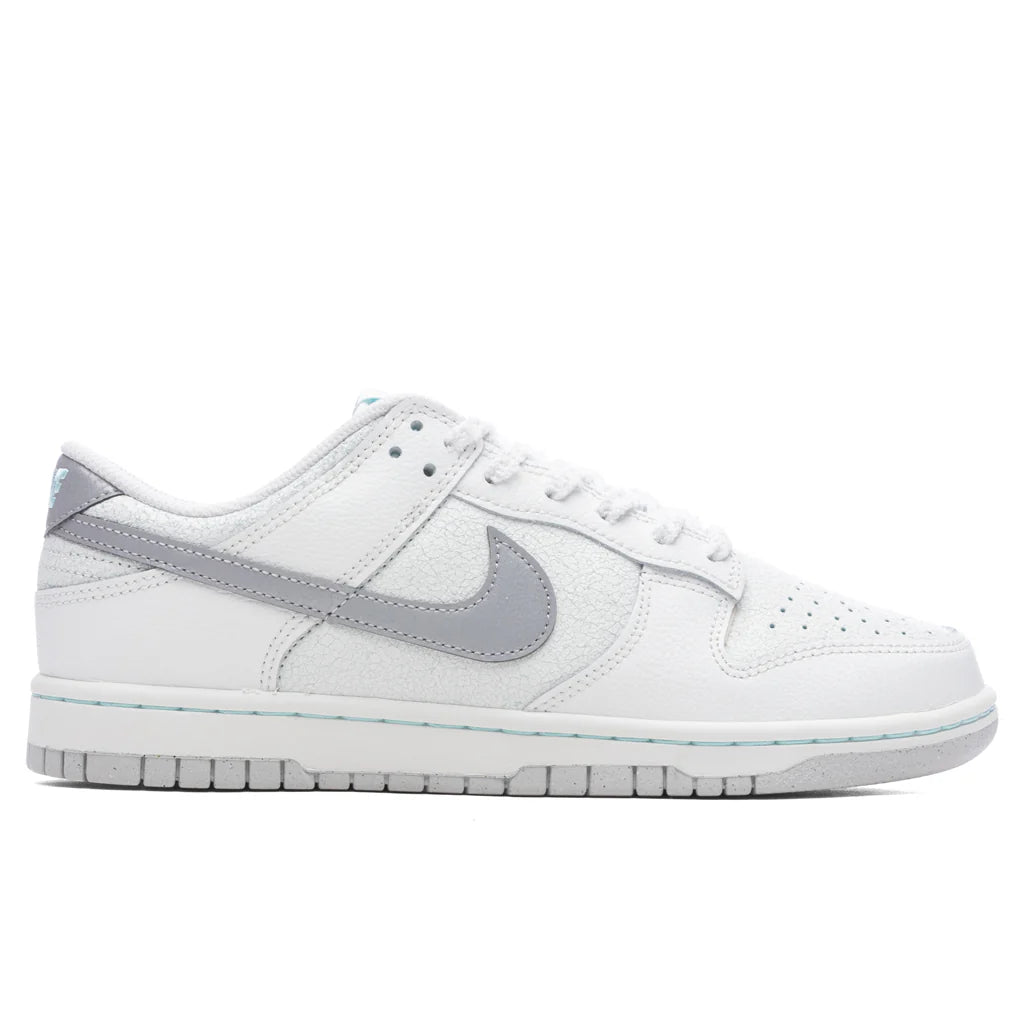 Dunk Low Retro SE Glacier Ice Metallic Silver Summit White