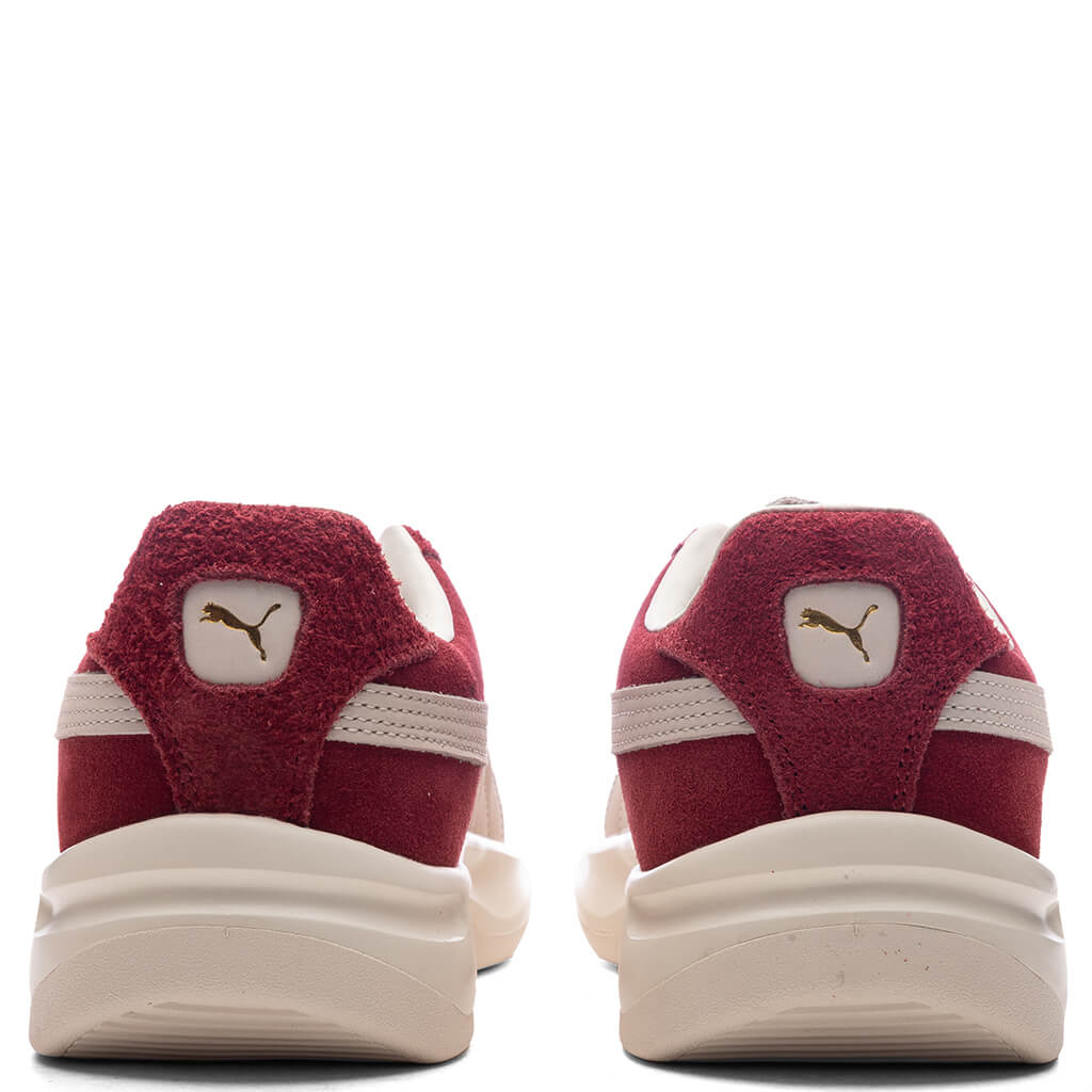 GV Special Suede Red