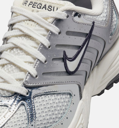 Air Pegasus 2K5 Chrome Womens Lifestyle Shoe Photon Dust Chrome Gridiron Sail