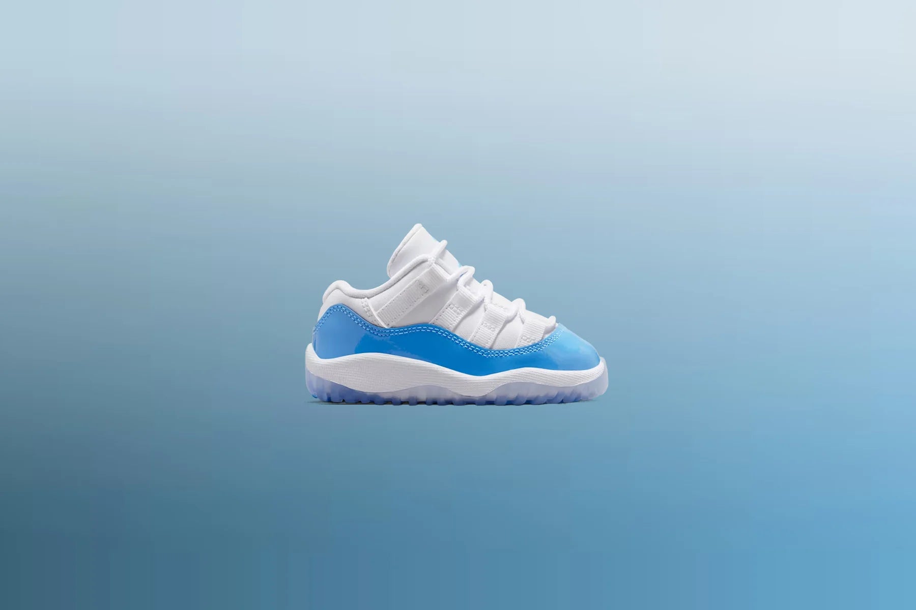 Air Jordan 11 Retro Low University Blue TD White University Blue Black