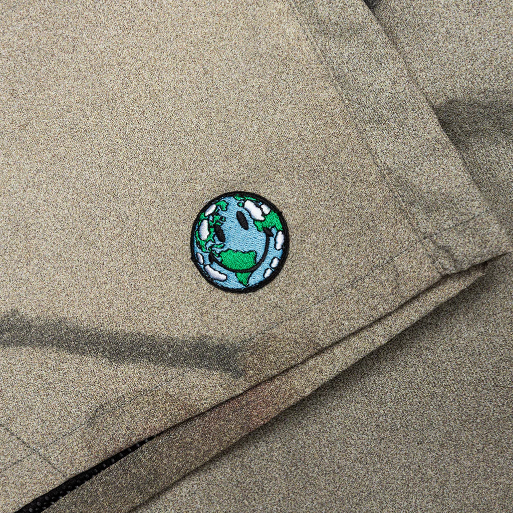 Smiley Atlas Tech Shorts Camo