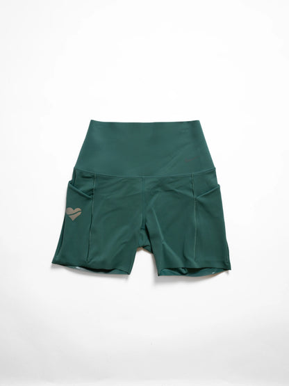 Nike Womens Universa Medium Support High Waisted 5 Biker Shorts
