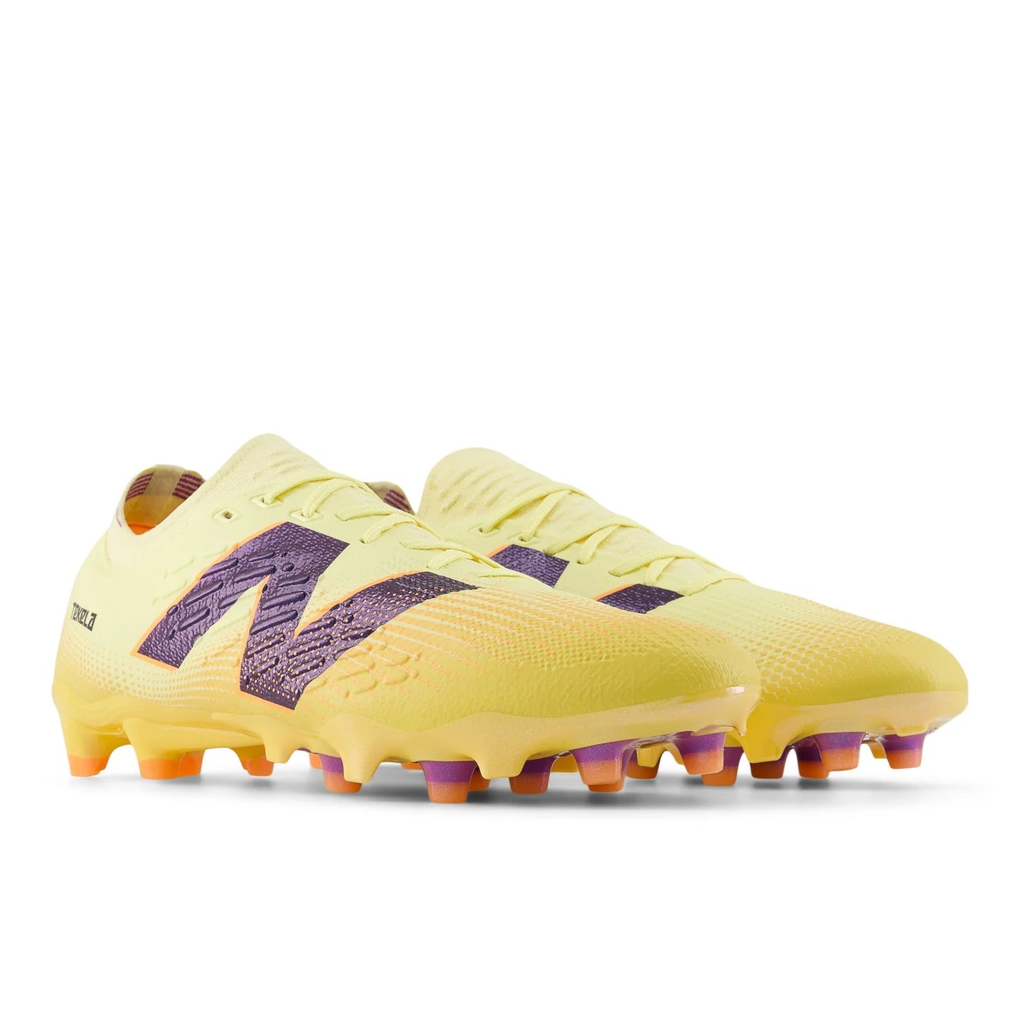 New Balance Tekela Pro Low Firm Ground V4 Parchment