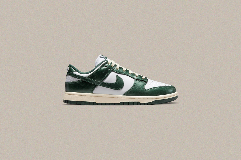 Womens Dunk Low Vintage Green White Pro Green Coconut Milk