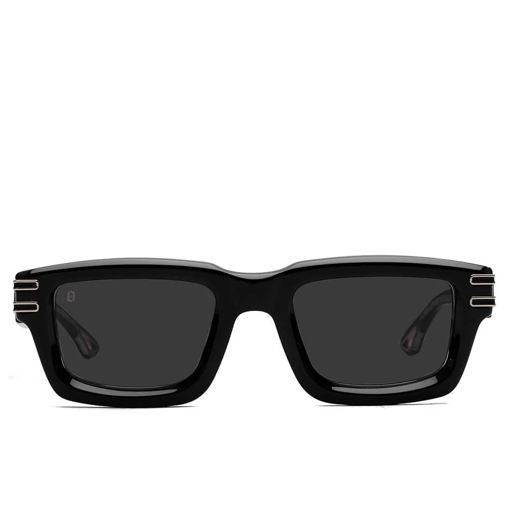 Defender Black