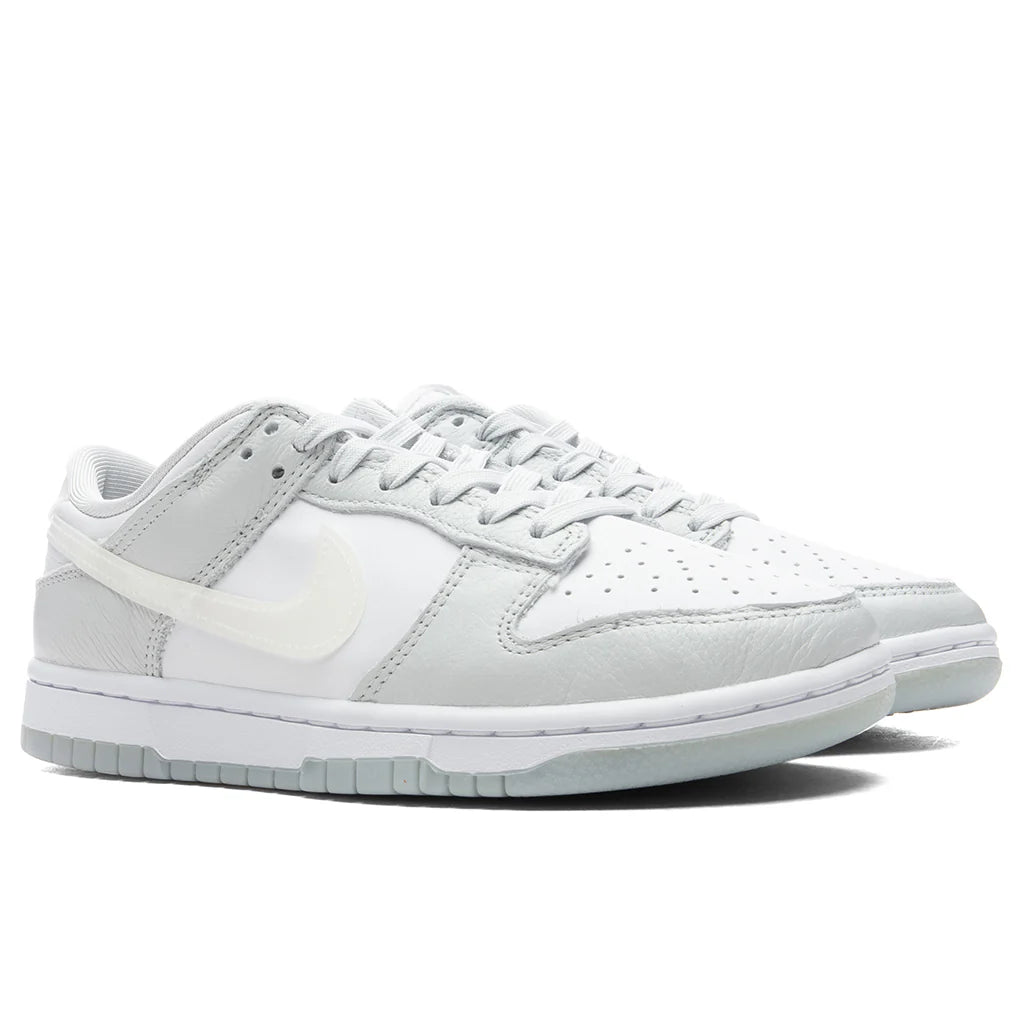 Womens Dunk Low Photon Dust Multi Color White Blue Ice