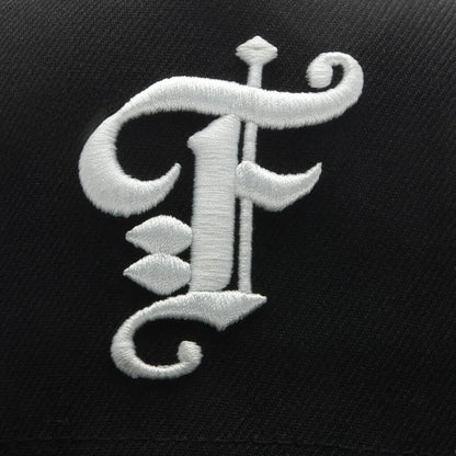 FEATURE x New Era 59FORTY Curved A Frame Old English F Black