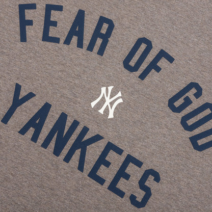 Fear of God Essentials x MLB Yankees 90s Tee Homestead Heather
