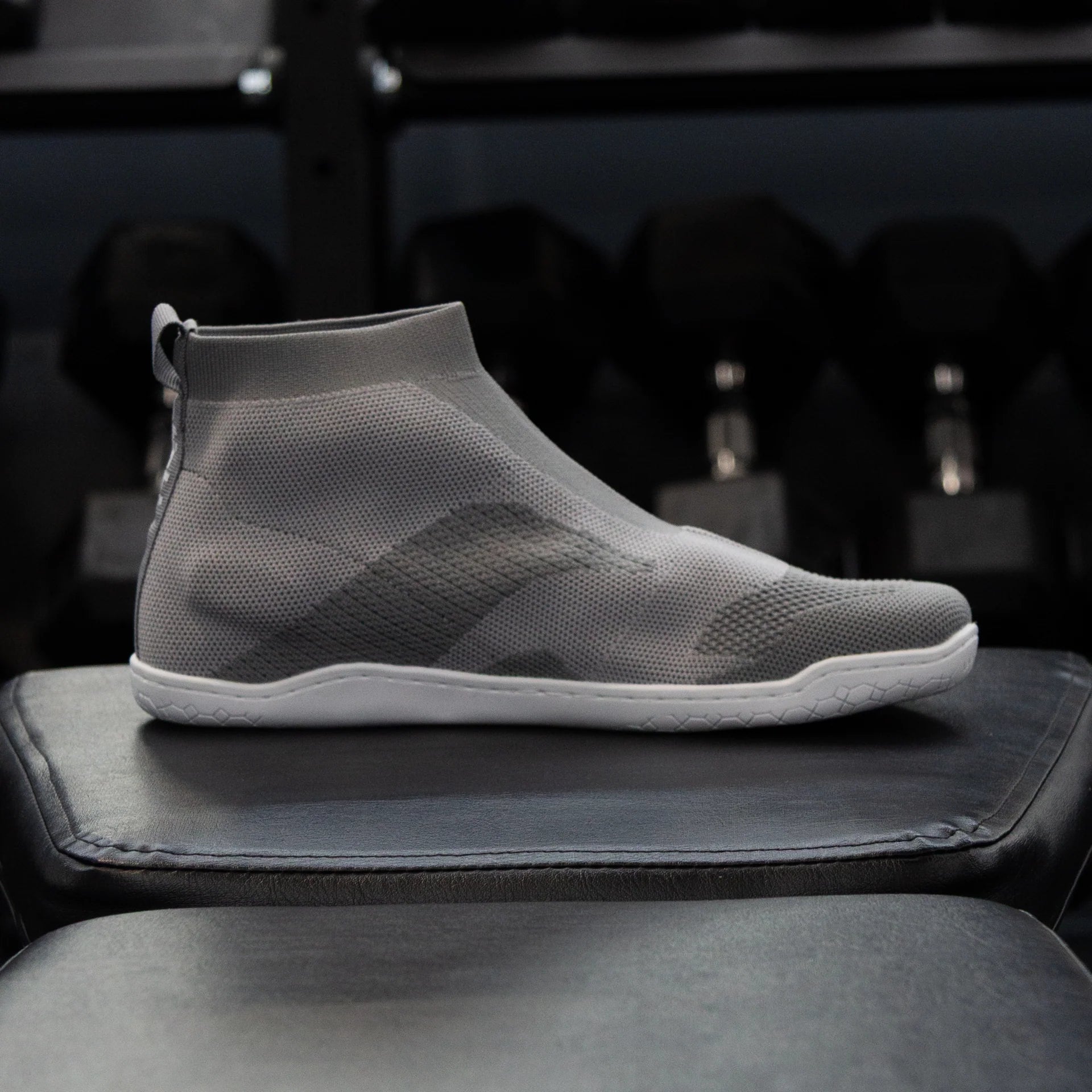 THE OTISHI 20 Moonstone Gray AMARU LOGO