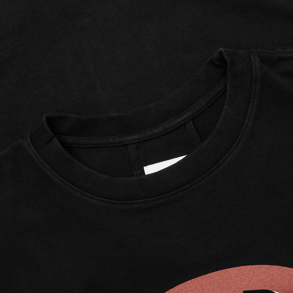 Les Deux Alpes Tee Vintage Black