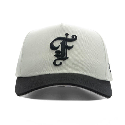 FEATURE x New Era 59FORTY Curved A Frame Fitted Old English F Chrome Black