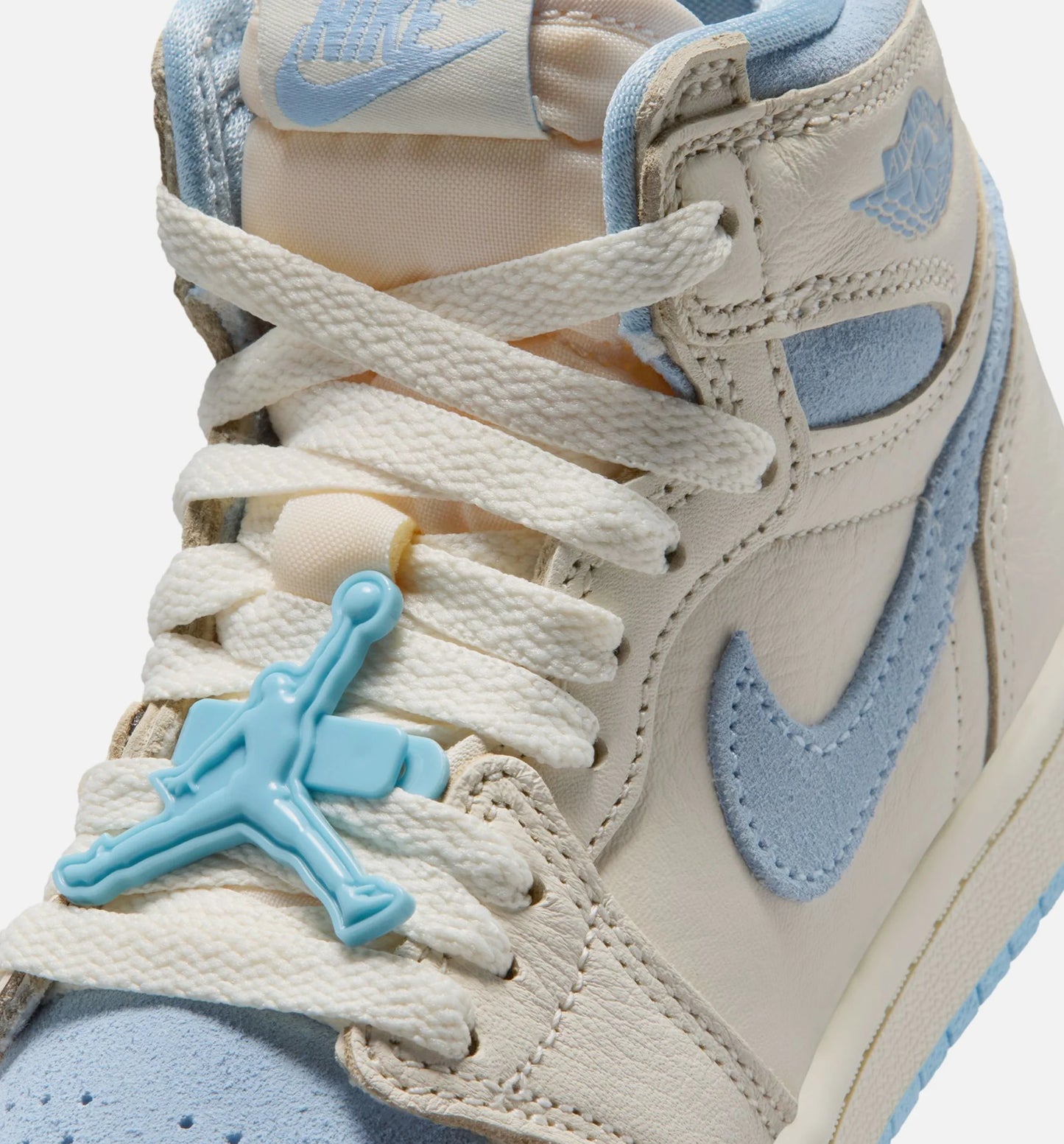 Air Jordan 1 Retro High OG Psychic Blue Preschool Lifestyle Shoe Pale Ivory Psychic Blue Coconut Milk