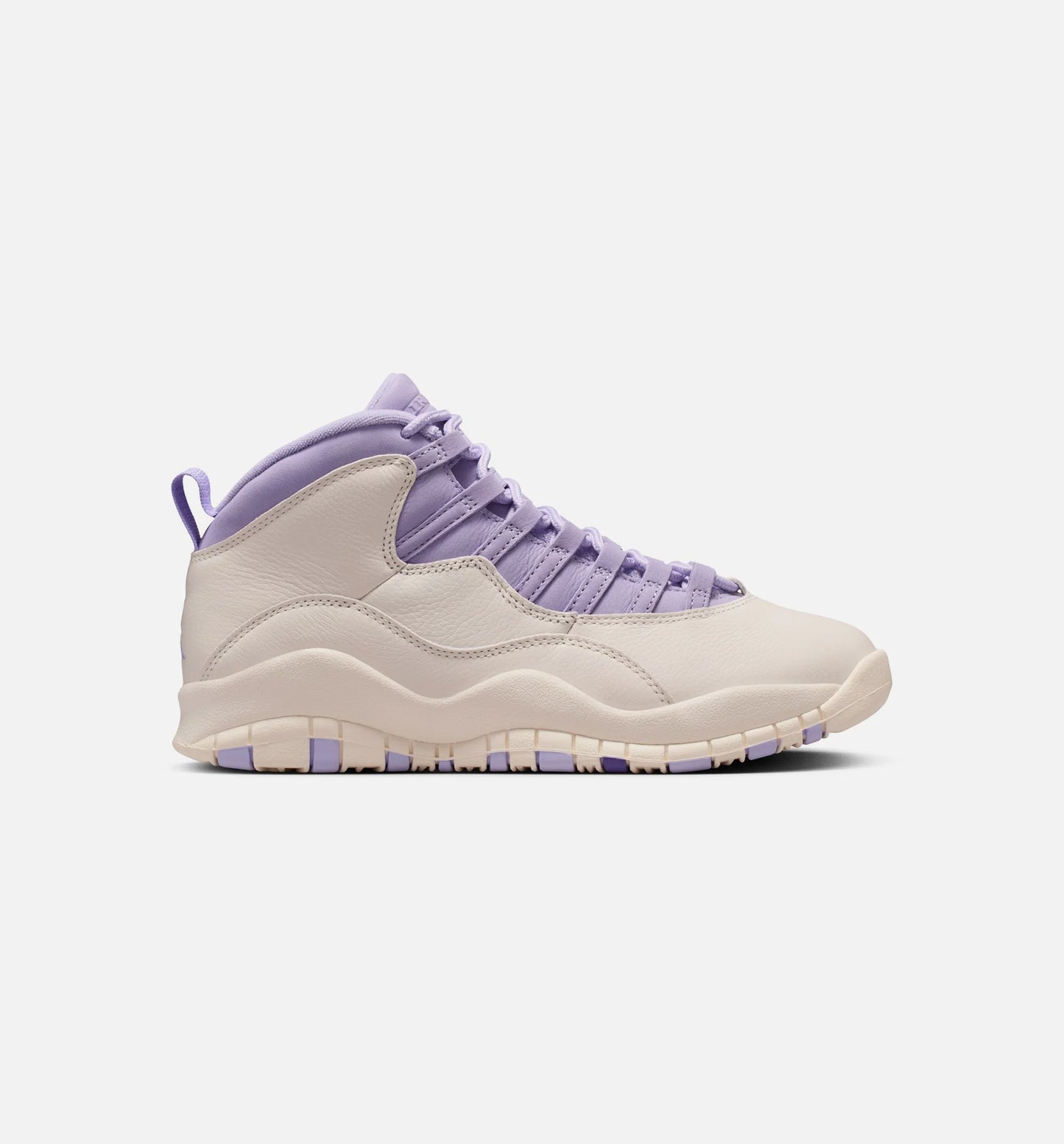 Air Jordan 10 Retro Hydrangeas Womens Lifestyle Shoe Chalk Hydrangeas Wild Grape