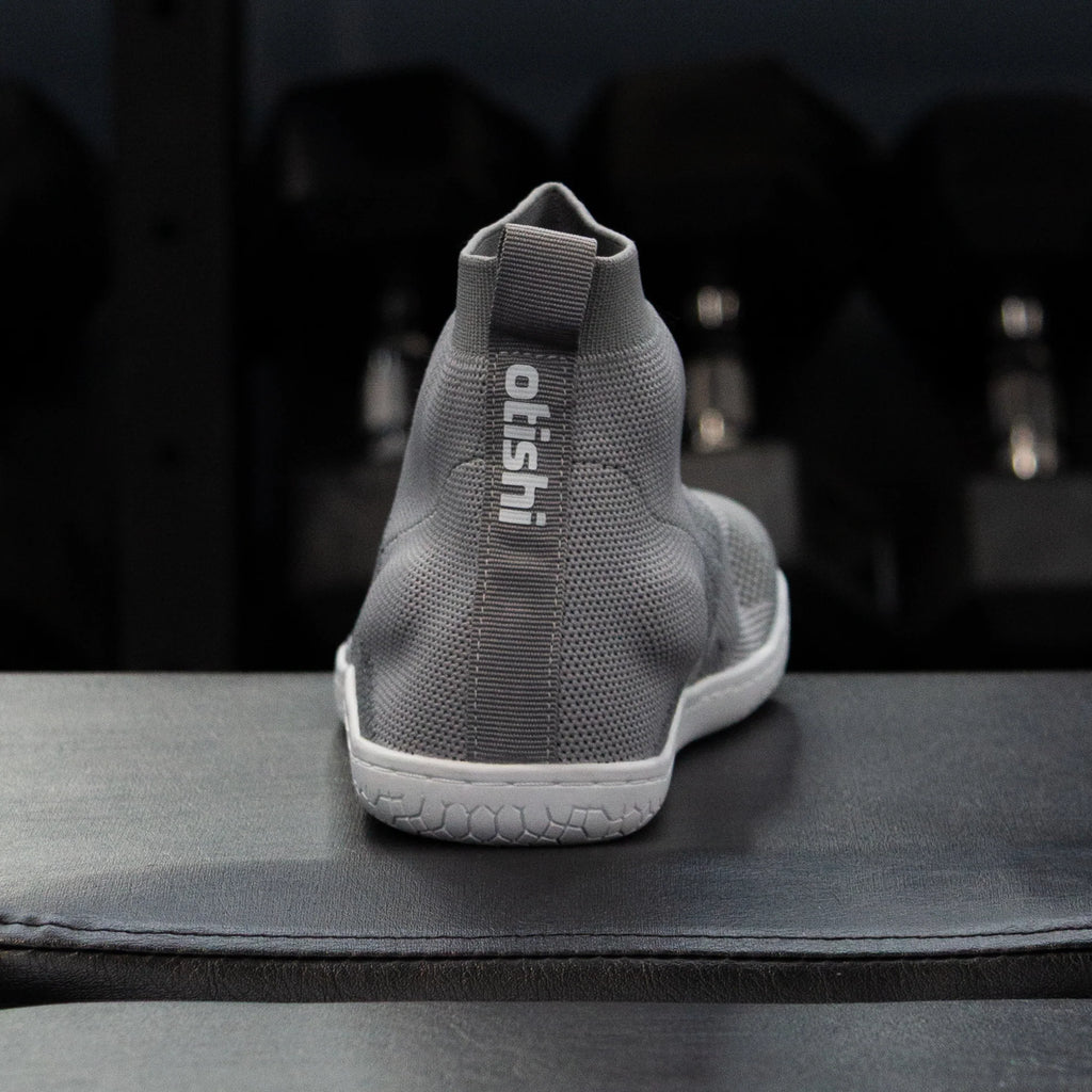 THE OTISHI 20 Moonstone Gray AMARU LOGO