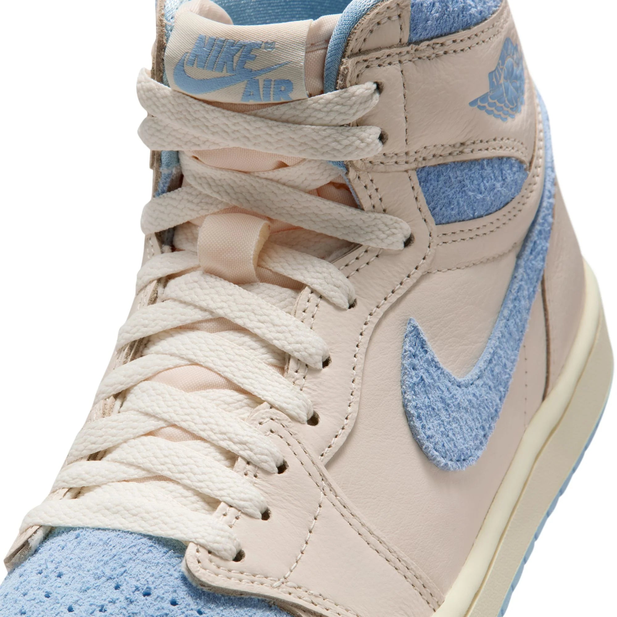 WMNS AIR JORDAN 1 RETRO HI OG PALE IVORY